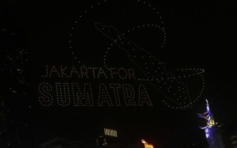 雅加达民众聚会庆祝跨年夜