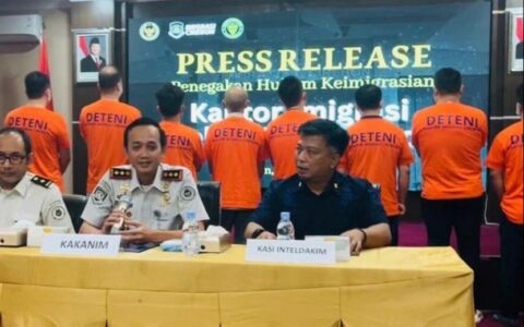 8名中国公民持落地签印尼非法务工被查