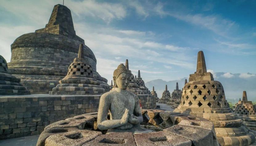 普拉博沃达沃斯论坛演讲：印尼新未来