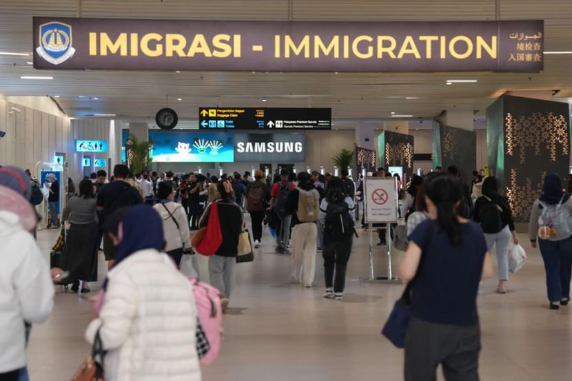 外国游客抱怨印尼祈祷声音过大或将被驱逐