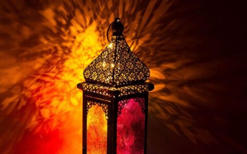 新婚4个月的噩梦印尼18岁少女遭丈夫性侵后割喉