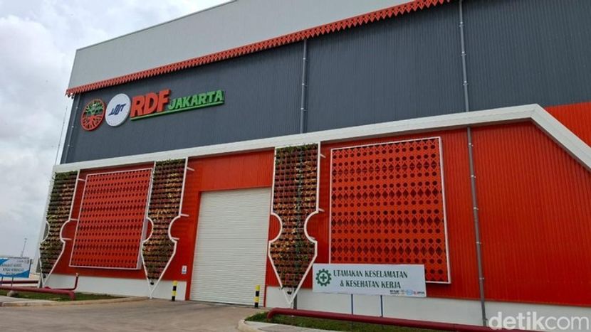 雅加达垃圾燃料工厂因恶臭暂停运营