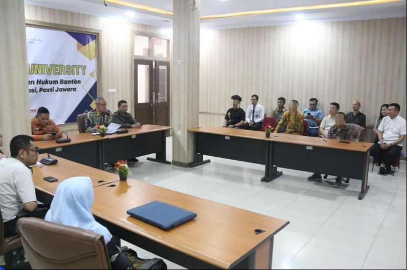 三名国人参与加入印尼国籍测试