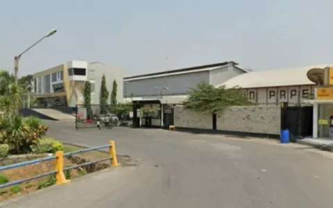 中国籍人员在印尼工厂遇难，非正式雇员系随设备入境