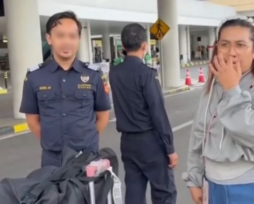 旅客入境通过检查却遭海关官员追逐