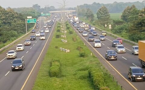 印尼政府预计24日迎来开斋节返程高峰