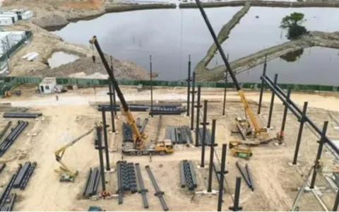 两国双园海洋装备制造产业园转入地上主体施工