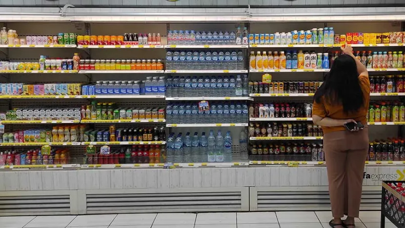 中东局势致印尼食品饮料包装价格暴涨60%