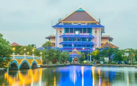 中国高校代表团访问印尼推动法治合作